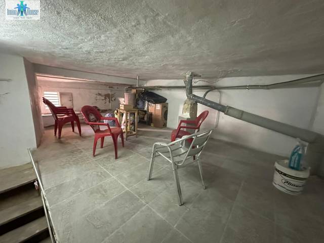 Local comercial en Venta en Hermanos Falcó