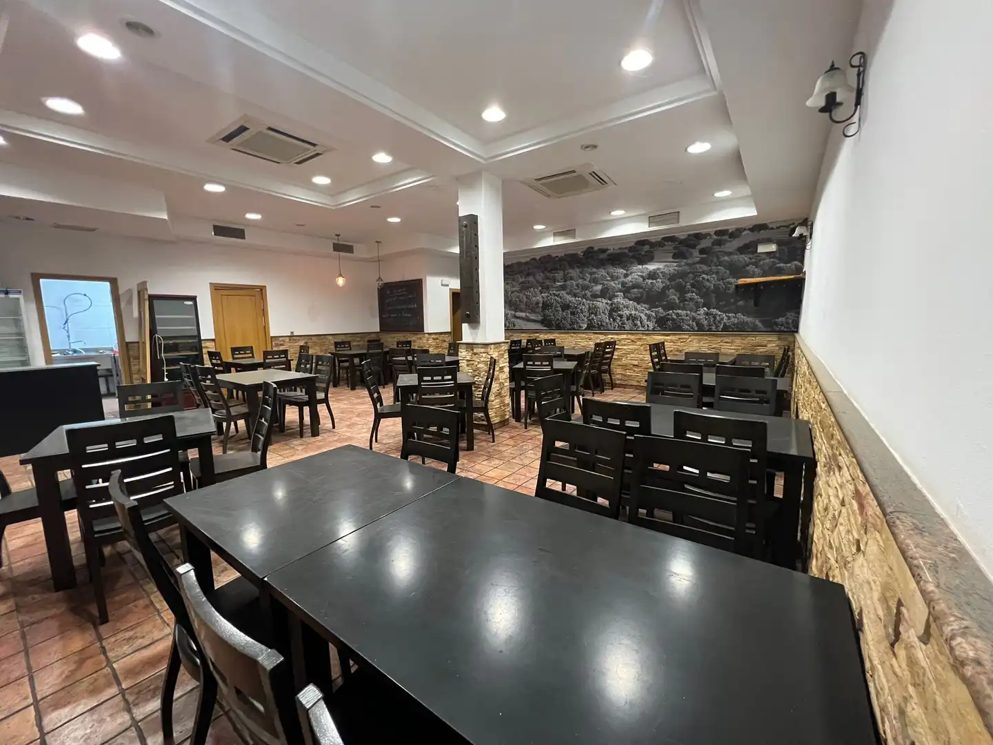 Local comercial en venda a Don Benito