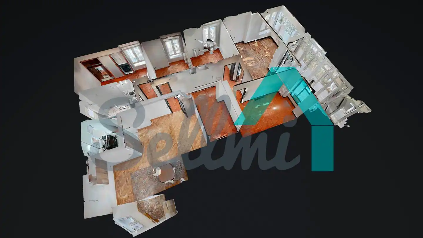 Piso en venta en Oviedo  con Calefacción, Parquet y Terraza
