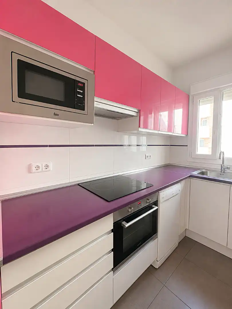 Küche von Wohnung zum Verkauf in Madrid mit Klimaanlage und Balkon