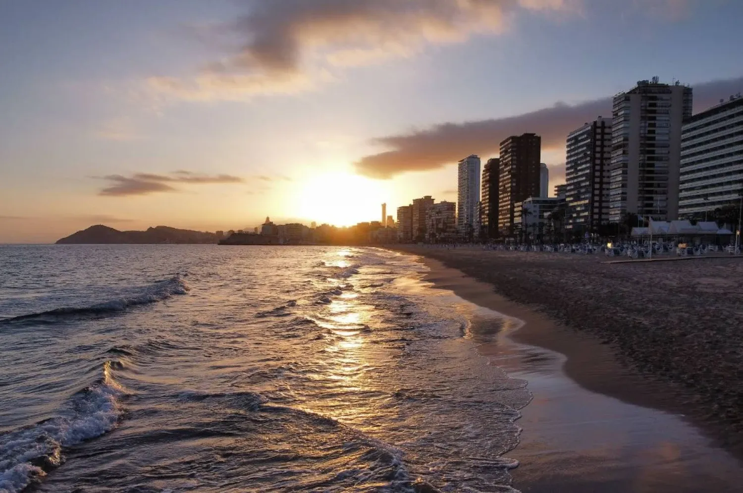Vista exterior de Apartament de lloguer en Benidorm amb Aire condicionat, Calefacció i Terrassa