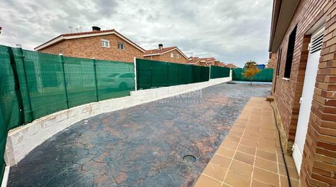 Foto 4 de Casa adosada en venda a Pioz, Guadalajara