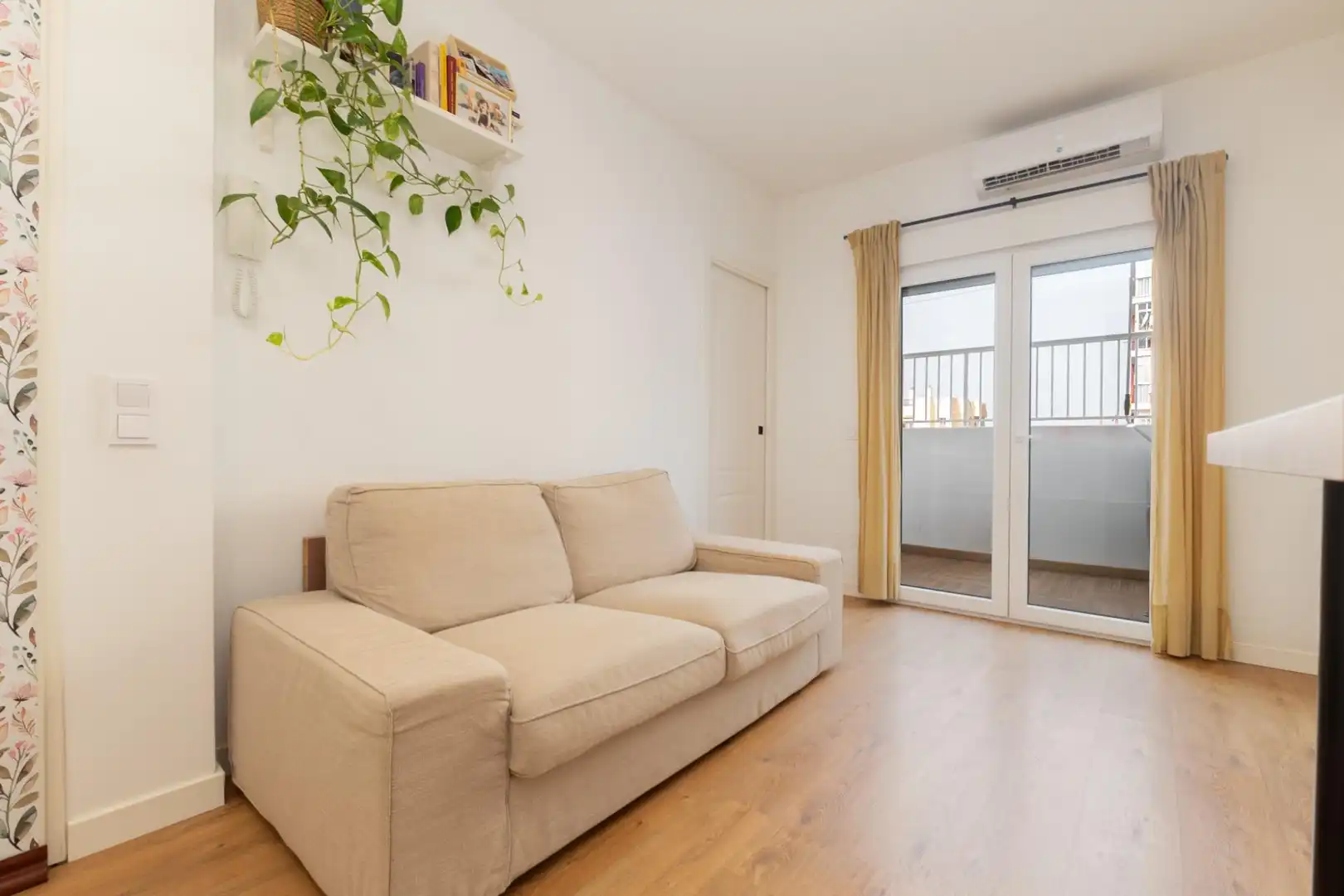 Ático con ascensor en venta en Las Lagunas, imagen 2