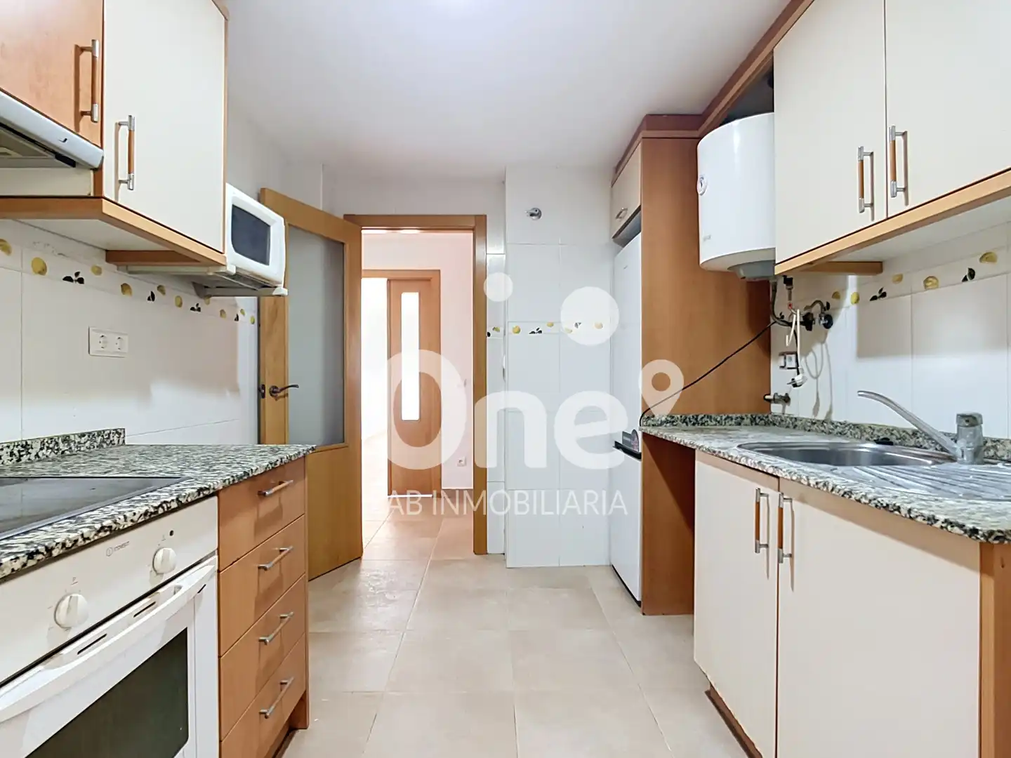 Kitchen of Flat for sale in Benissanó  with Terrace and Oven