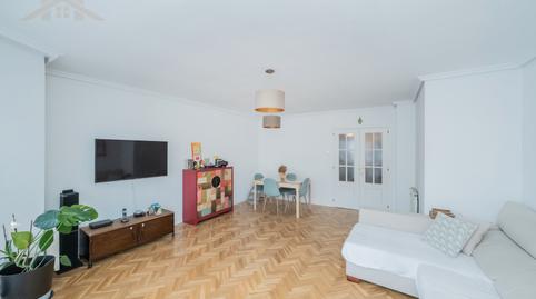 Photo 4 of Flat for sale in Calle de Fuendetodos, El Arroyo - La Fuente, Madrid