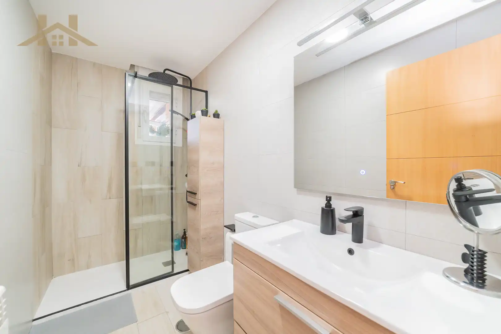 Bathroom of Flat for sale in Fuentebella -San Felix - El Leguario