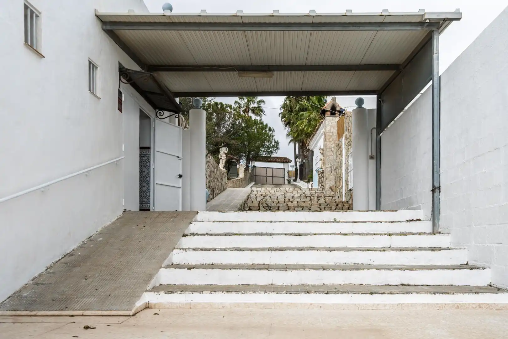 Haus mit Pool zum Verkauf in Las Lagunas - Campano, imagen 18