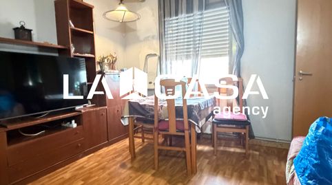 Foto 2 de Piso en venta en Carrer del Canigó, Progrés - Pep Ventura, Badalona