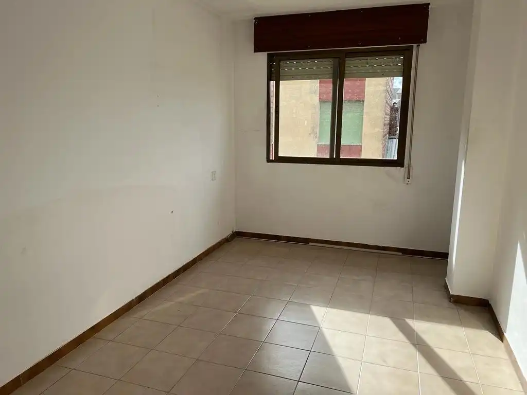 Habitación de Piso en venta en Bembibre con Calefacción