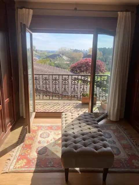 Terraza de Casa o chalet en venta en Carballo con Calefacción, Jardín privado y Parquet