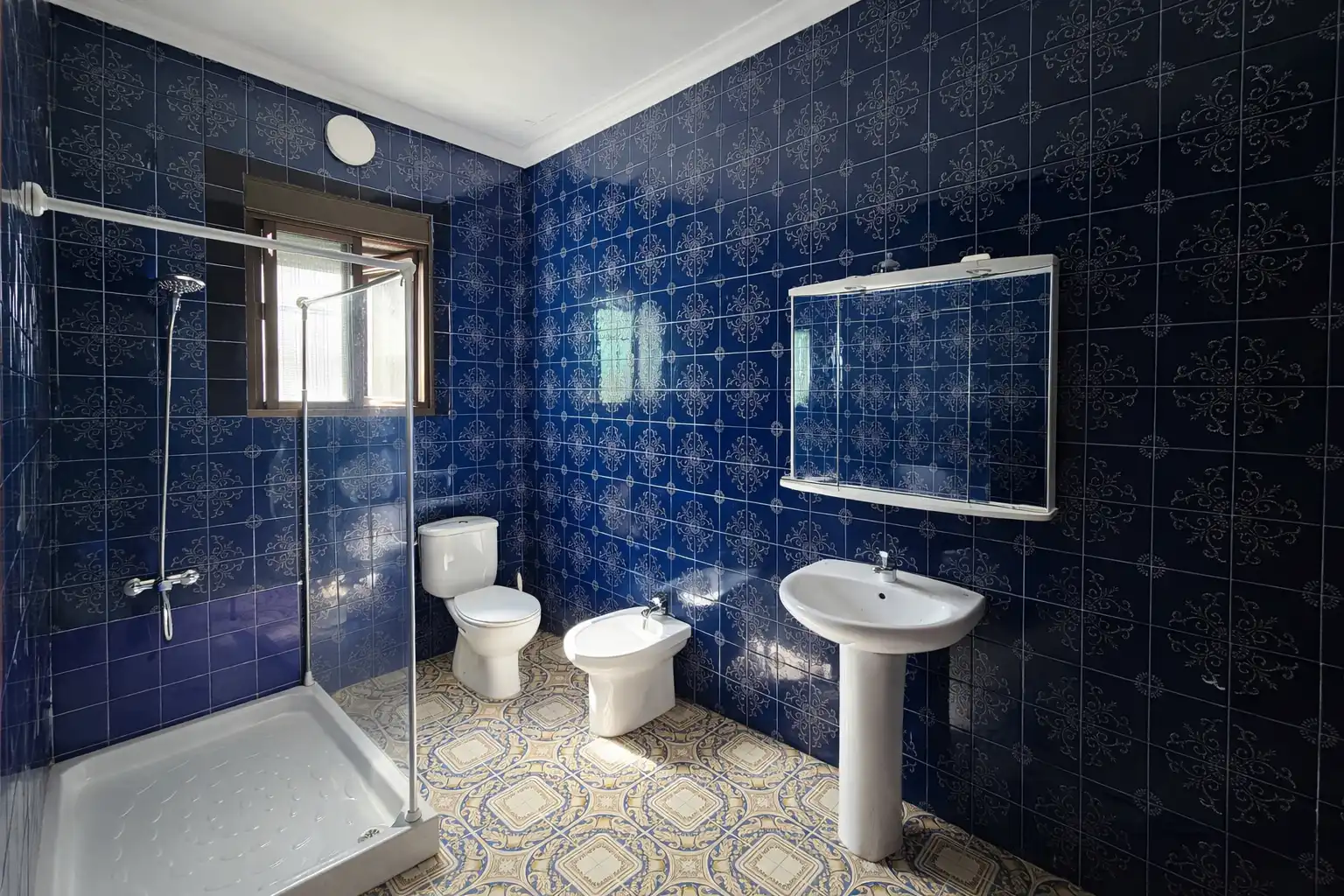 Baño de Casa adosada en venta en Umbrete