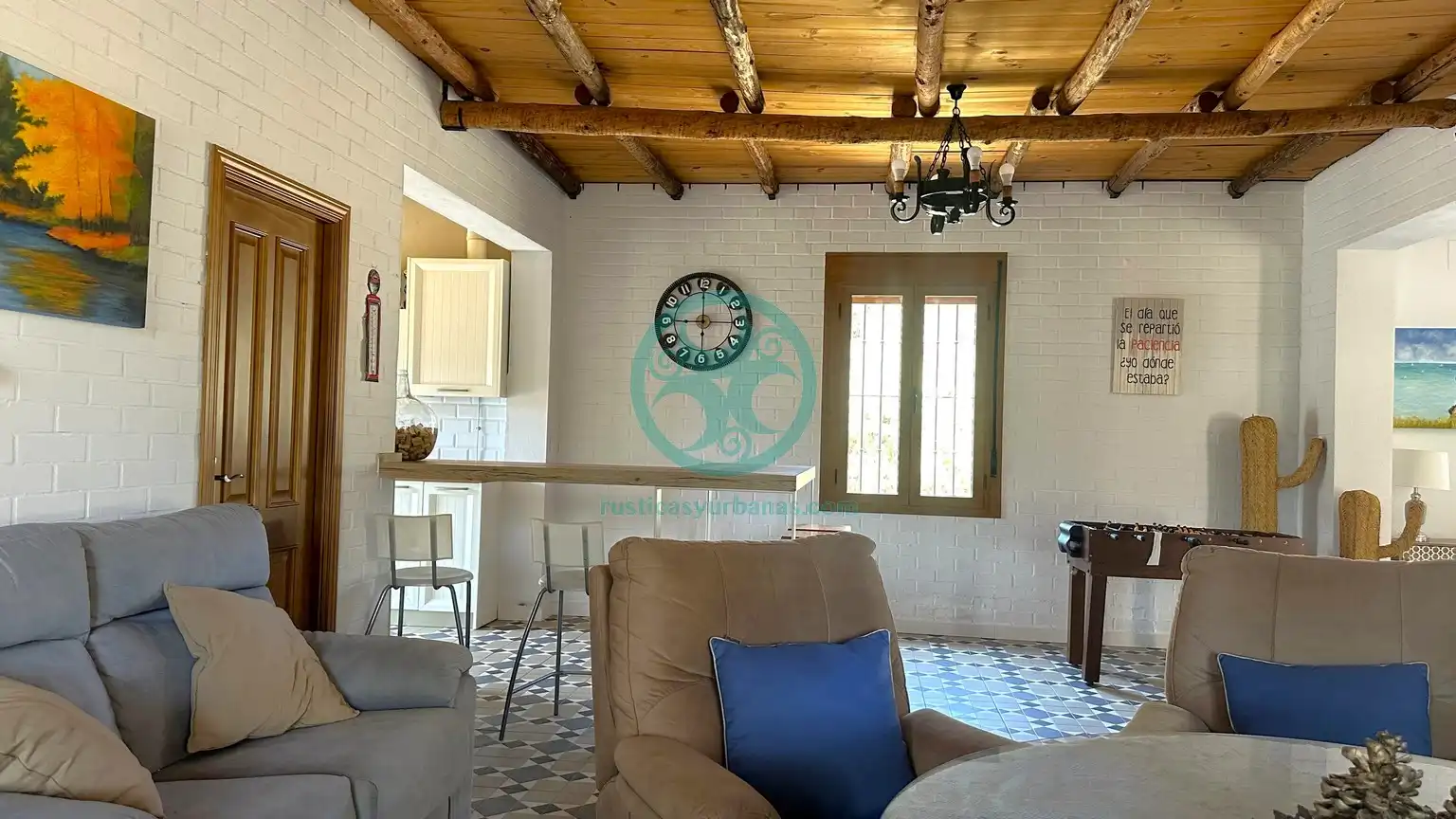 Wohnzimmer von Country house zur Miete in Cáceres mit Schwimmbad, Möbliert und Ofen