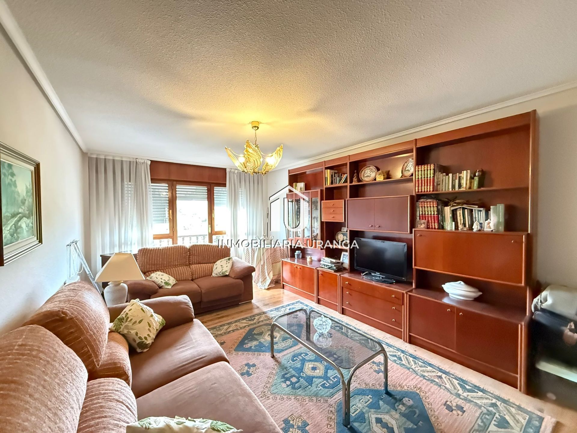 Sala de estar de Piso en venta en Escalante con Calefacción y Terraza