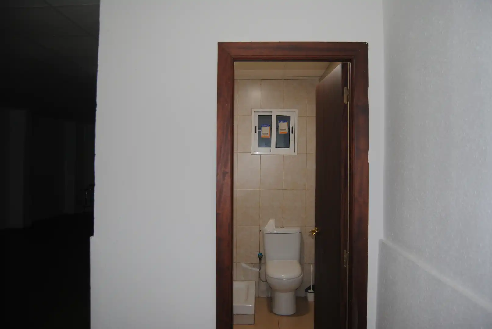 Baño de Local de alquiler en El Mercado