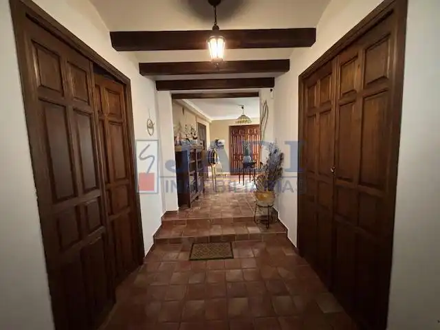 House with pool for sale in Valdepeñas, imagen 2