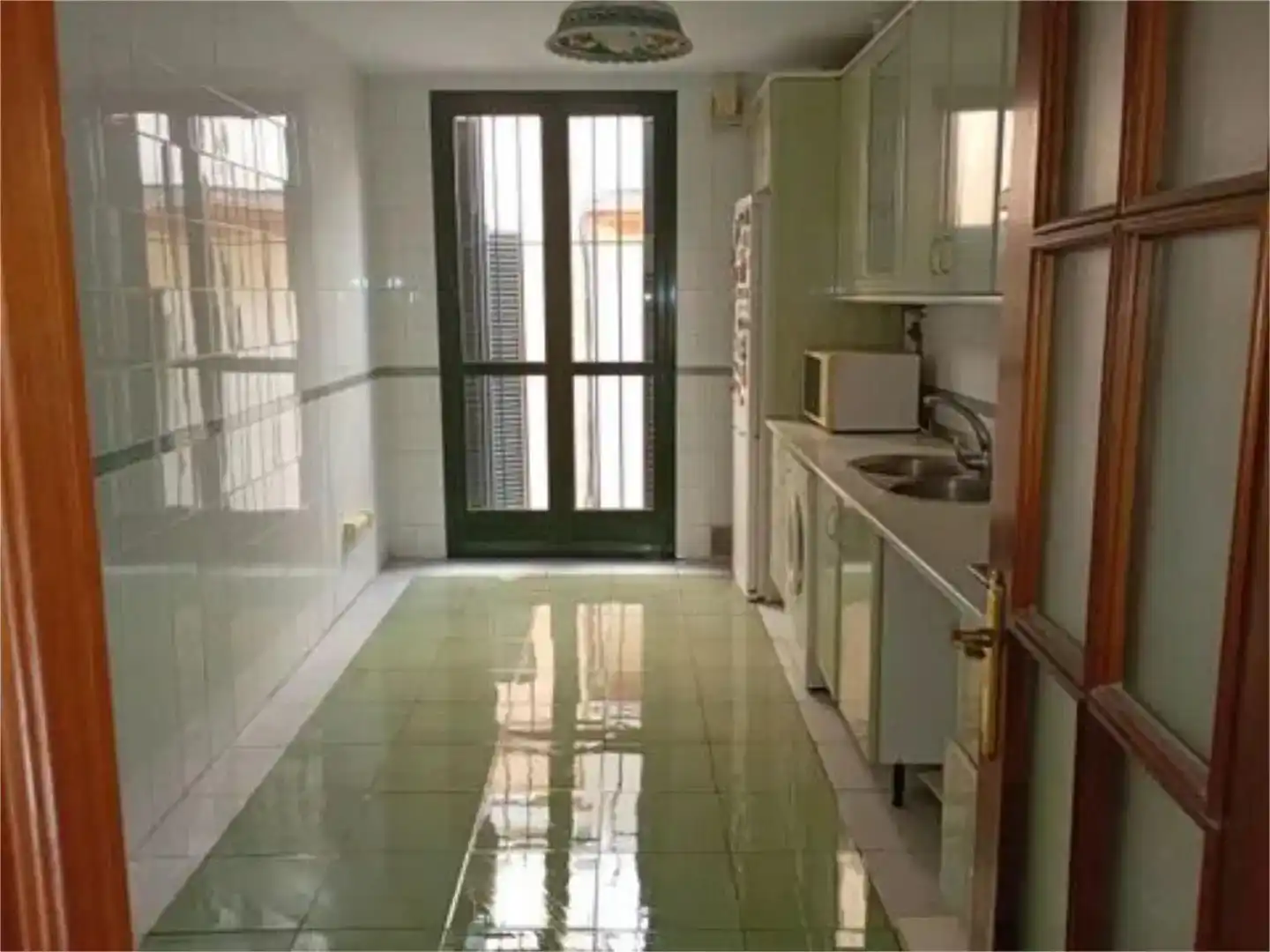 Cuina de Pis en venda en Sevilla amb Aire condicionat, Traster i Piscina