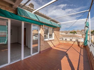 Àtic amb ascensor en venda a Calle GAVIOTA