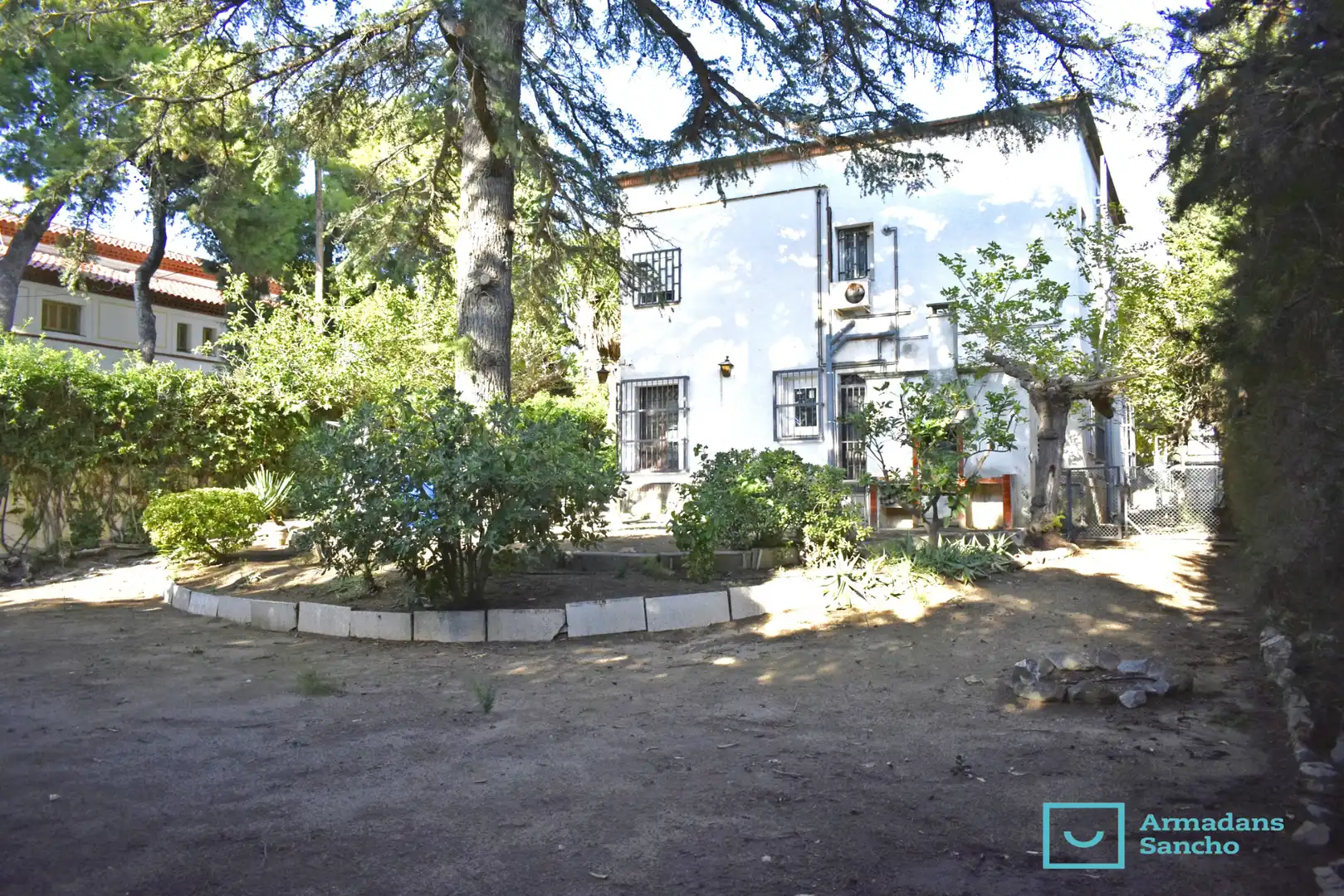 Jardín de Casa o chalet de alquiler en Tiana con Horno