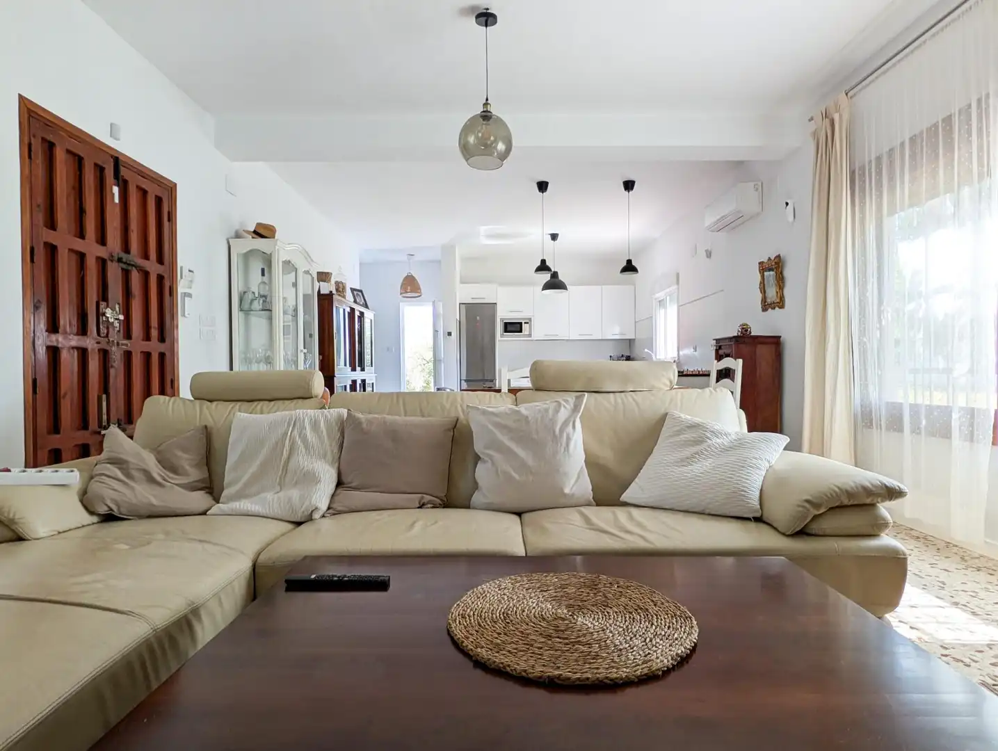 Chalet con jardín en venta en Sanlúcar la Mayor, imagen 6