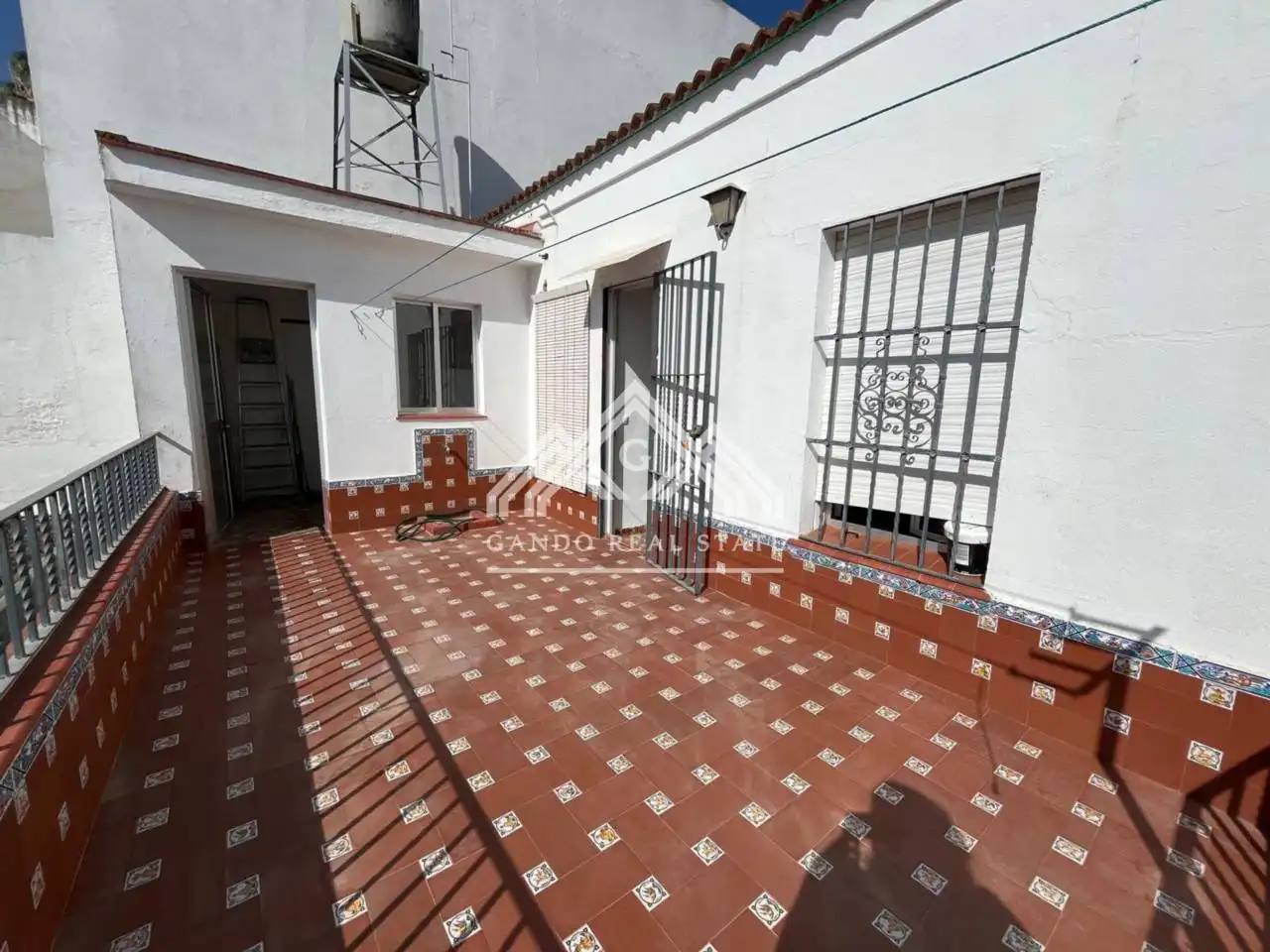 Jardí de Casa o xalet en venda en Dos Hermanas amb Terrassa
