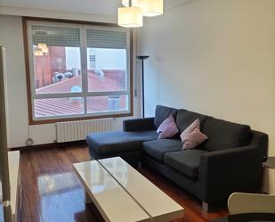 Sala d'estar de Pis en venda en Ourense Capital  amb Calefacció, Moblat i Forn