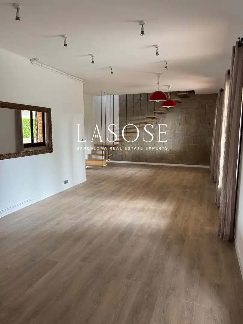 Houses for sale in Sitges  with Heating, Private garden and Parquet flooring