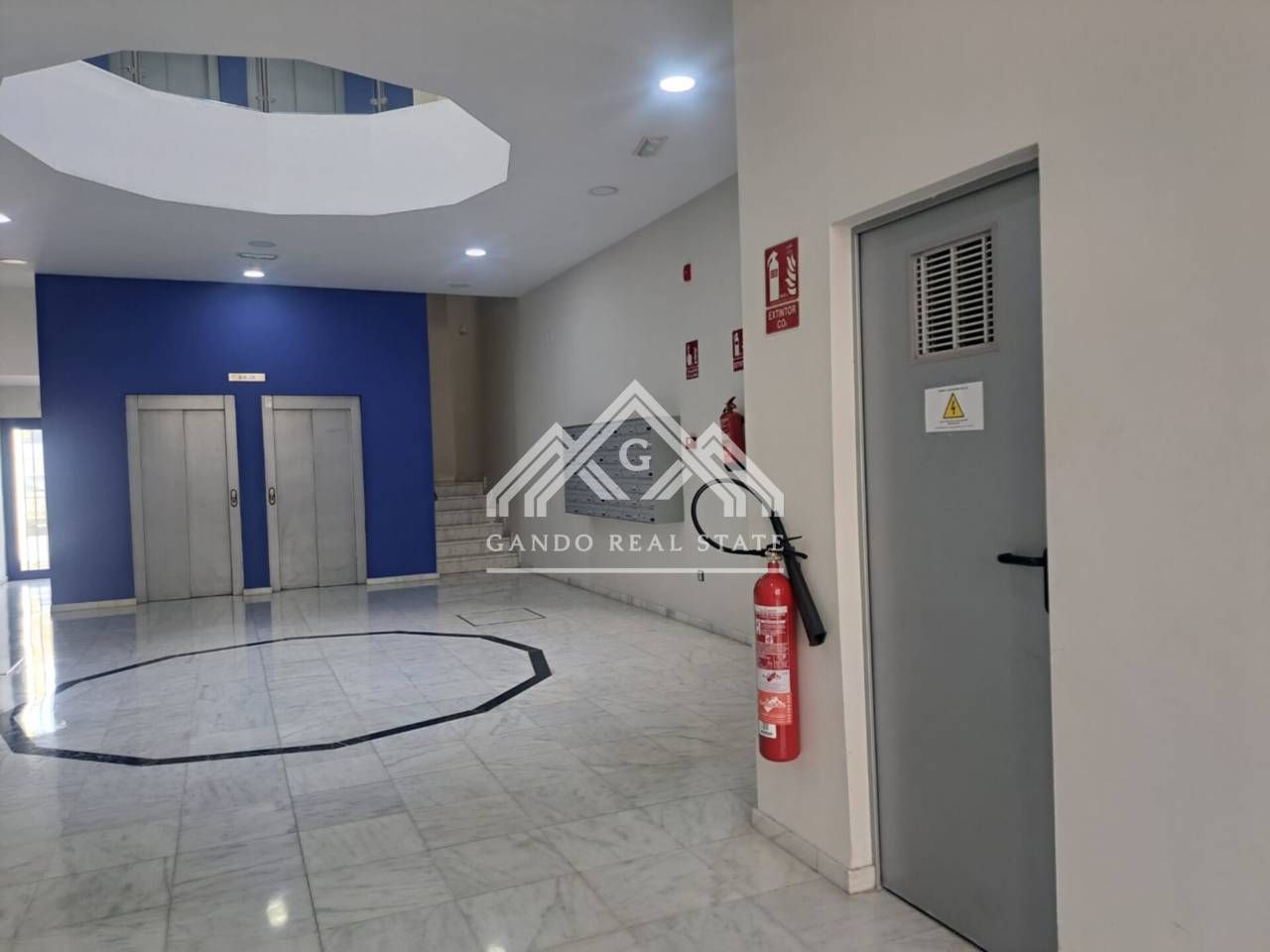 Office to rent in Dos Hermanas