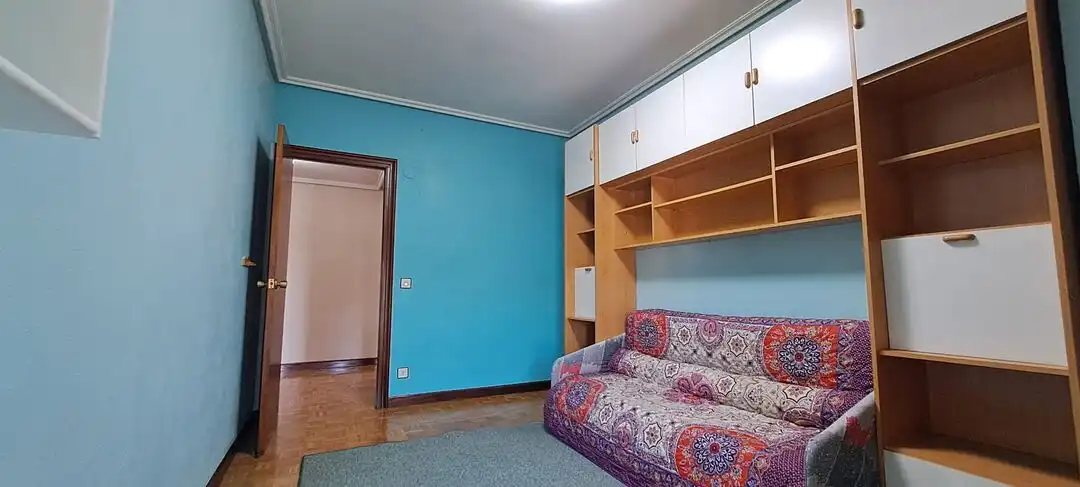 Schlafzimmer von Wohnung zum Verkauf in Vitoria - Gasteiz mit Heizung, Terrasse und Abstellraum