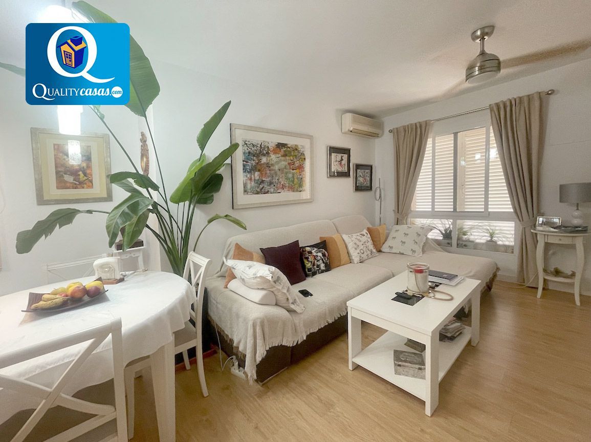 Living room of Single-family semi-detached for sale in Santa Pola  with Air Conditioner, Terrace and Community pool
