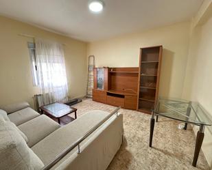 Sala d'estar de Pis en venda en  Logroño amb Calefacció i Moblat