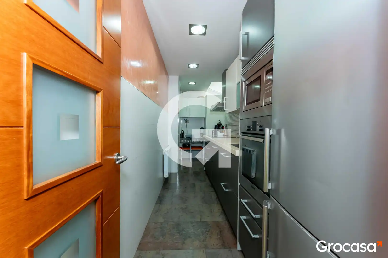Cocina de Piso en venta en Cornellà de Llobregat con Aire acondicionado, Calefacción y Terraza