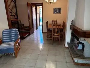 Casa adosada de alquiler en Els Munts