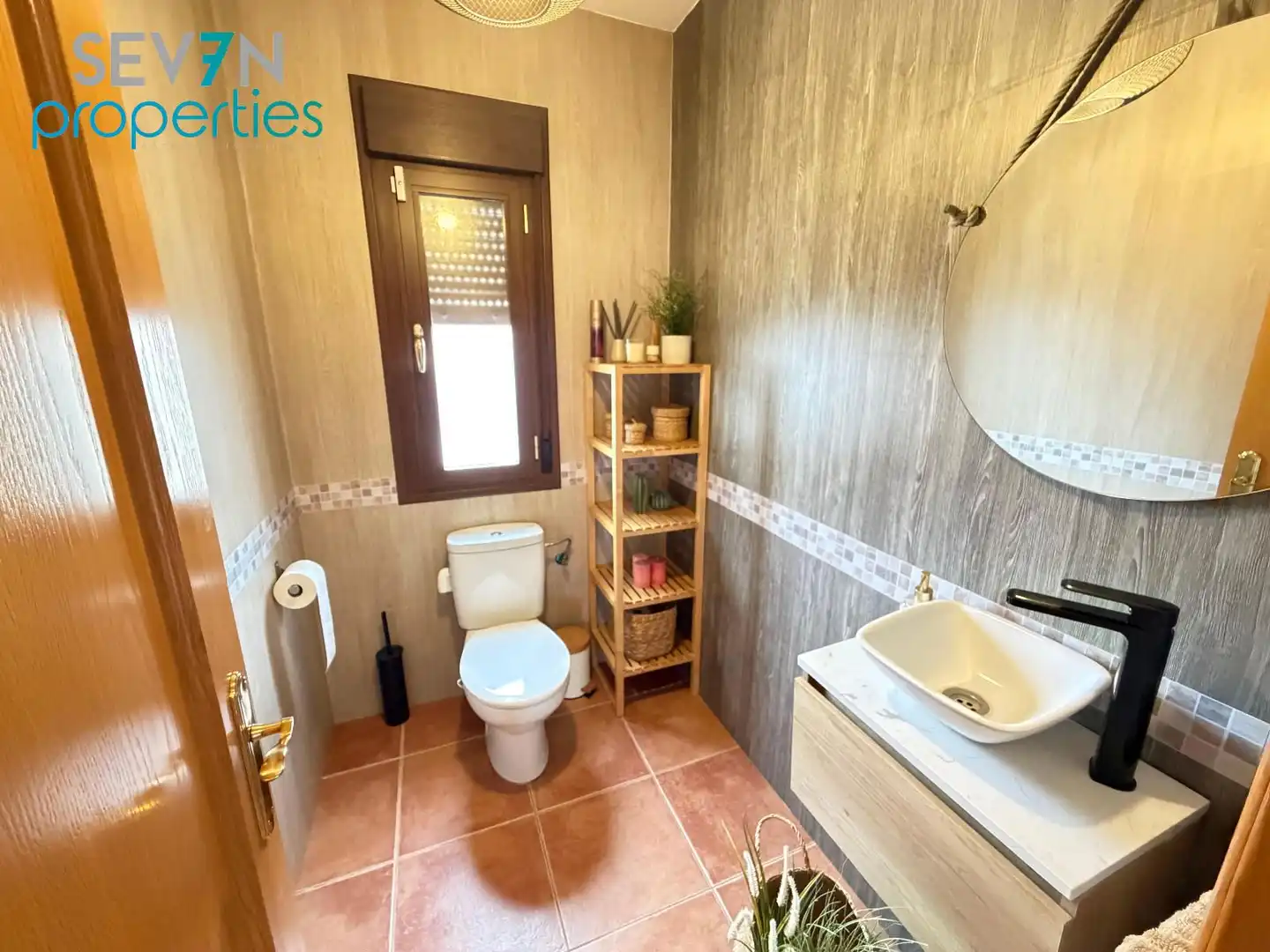 Baño de Casa o chalet en venta en La Torre de Esteban Hambrán con Aire acondicionado, Calefacción y Jardín privado