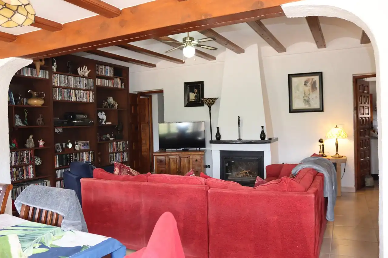 House with pool for sale in Orba, imagen 5