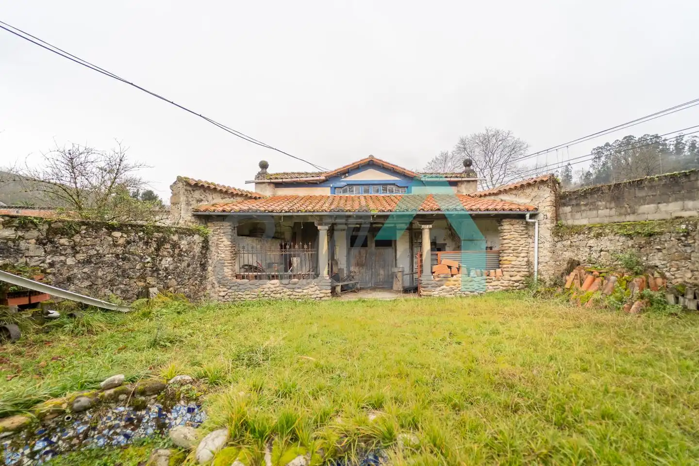 Vista exterior de Casa o xalet en venda en Piloña amb Jardí privat, Parquet i Terrassa