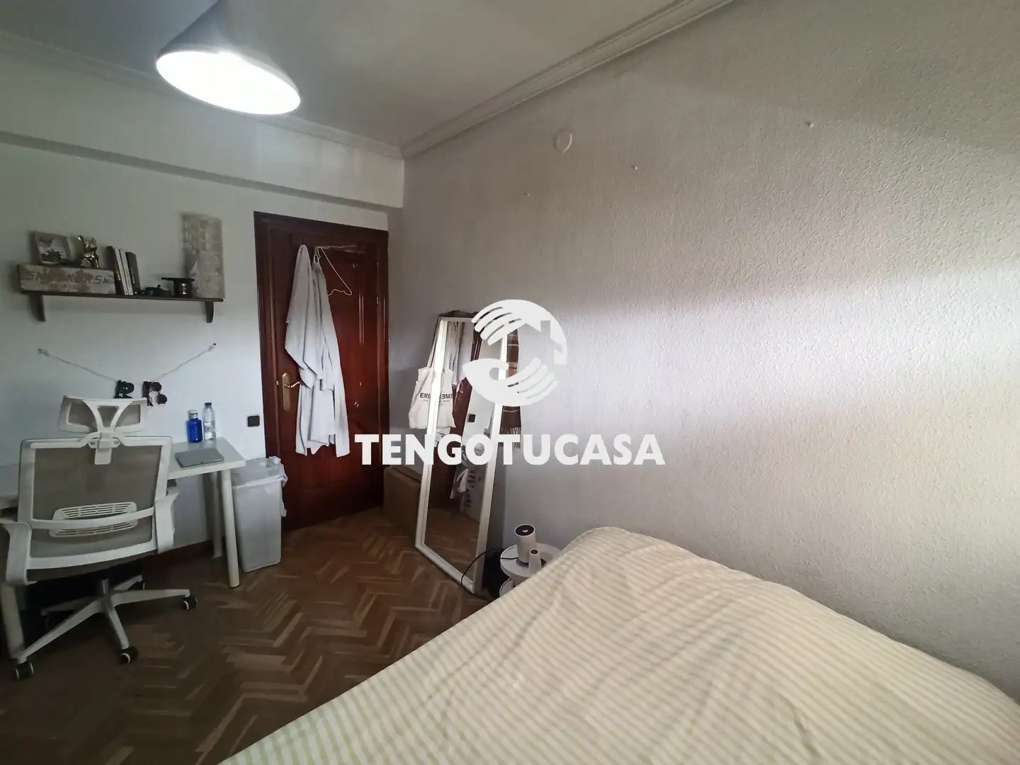 Habitación de Piso de alquiler en Madrid con Aire acondicionado, Calefacción y Amueblado