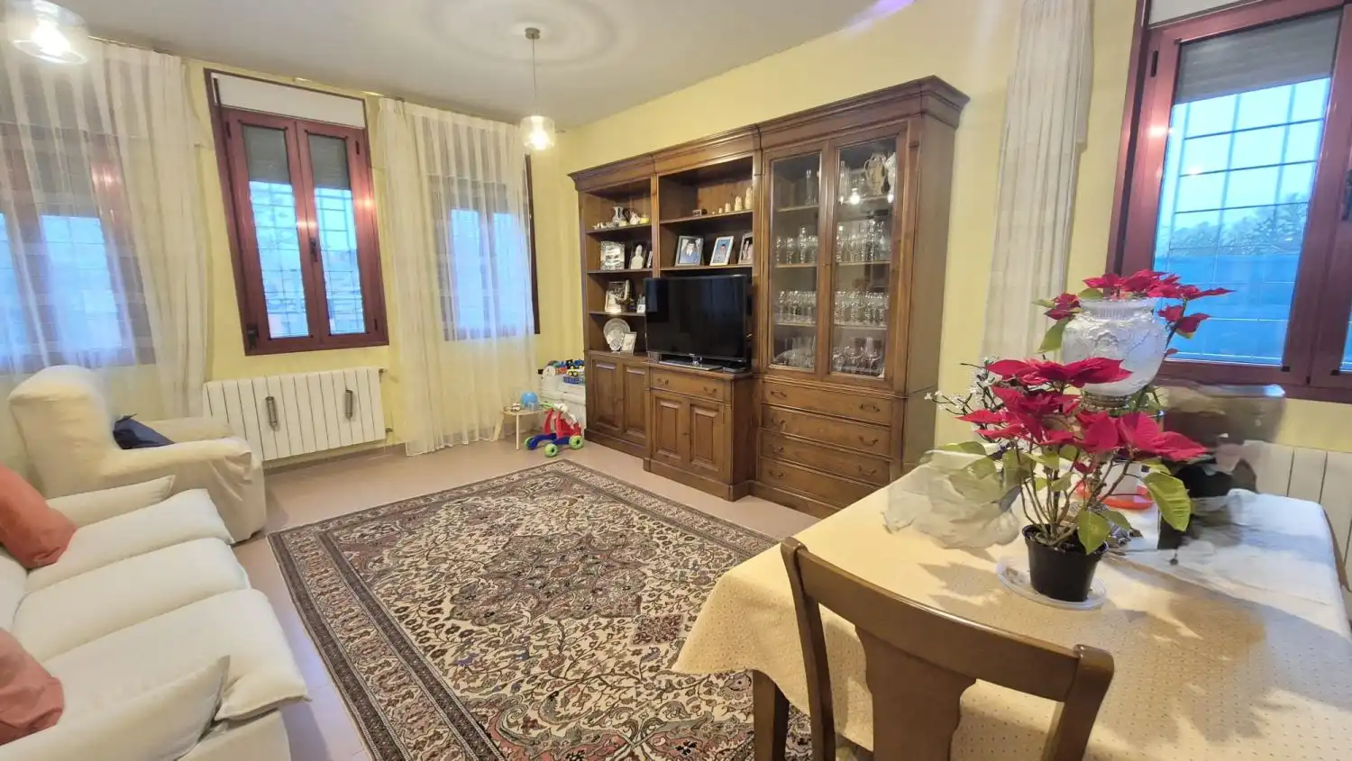 Sala d'estar de Casa o xalet en venda en Badajoz amb Aire condicionat, Calefacció i Terrassa