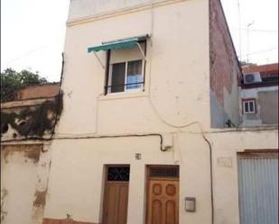 Exterior view of Single-family semi-detached for sale in  Valencia Capital