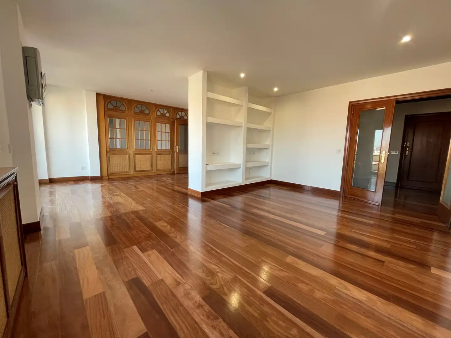 Sala d'estar de Pis de lloguer en Alcalá de Henares amb Calefacció i Terrassa