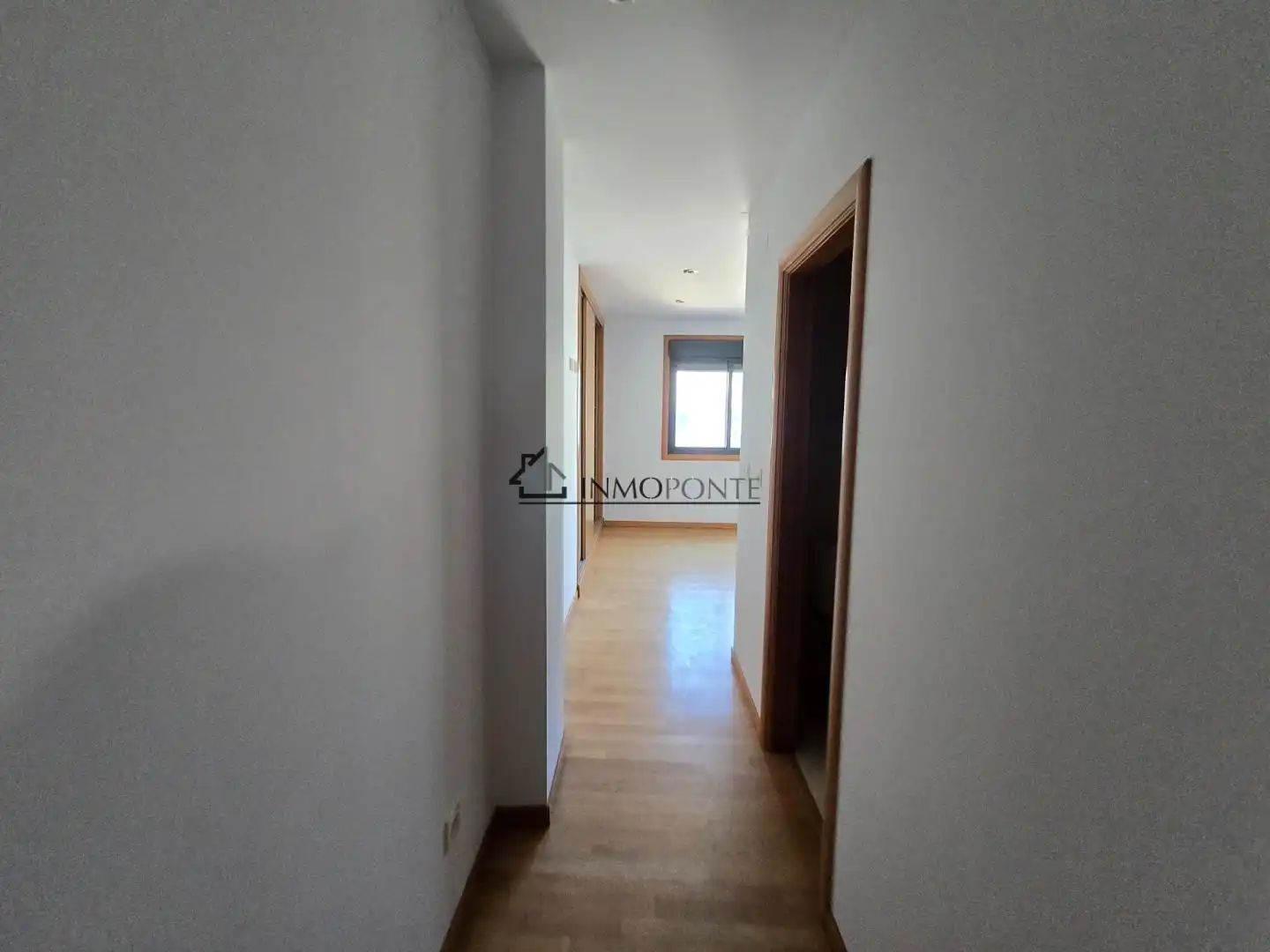 Piso en venta en Marín con Calefacción y Balcón