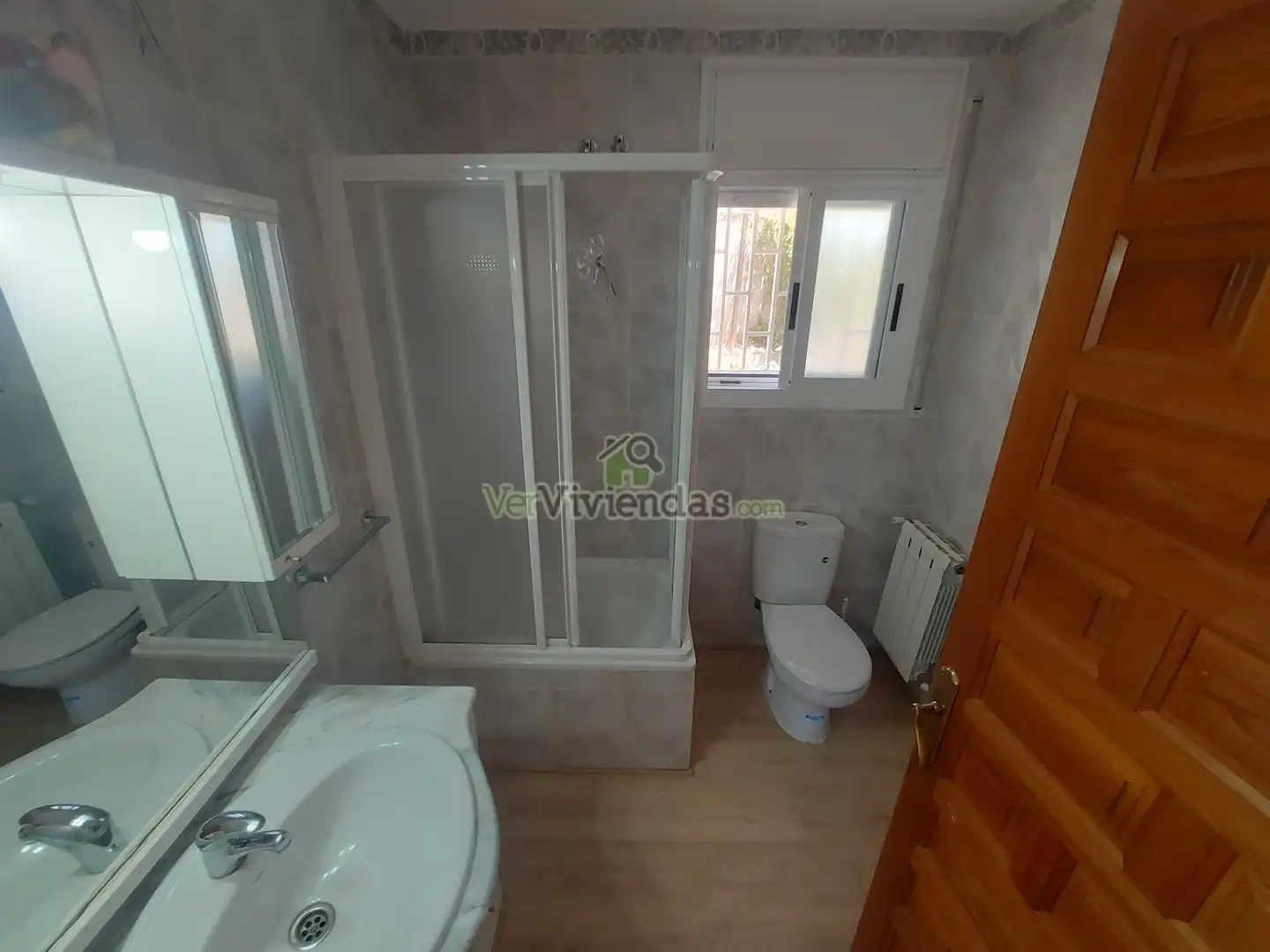 Bany de Casa o xalet en venda en Olivella amb Calefacció, Jardí privat i Parquet