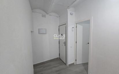 Flat for sale in  Barcelona Capital  with Alarm