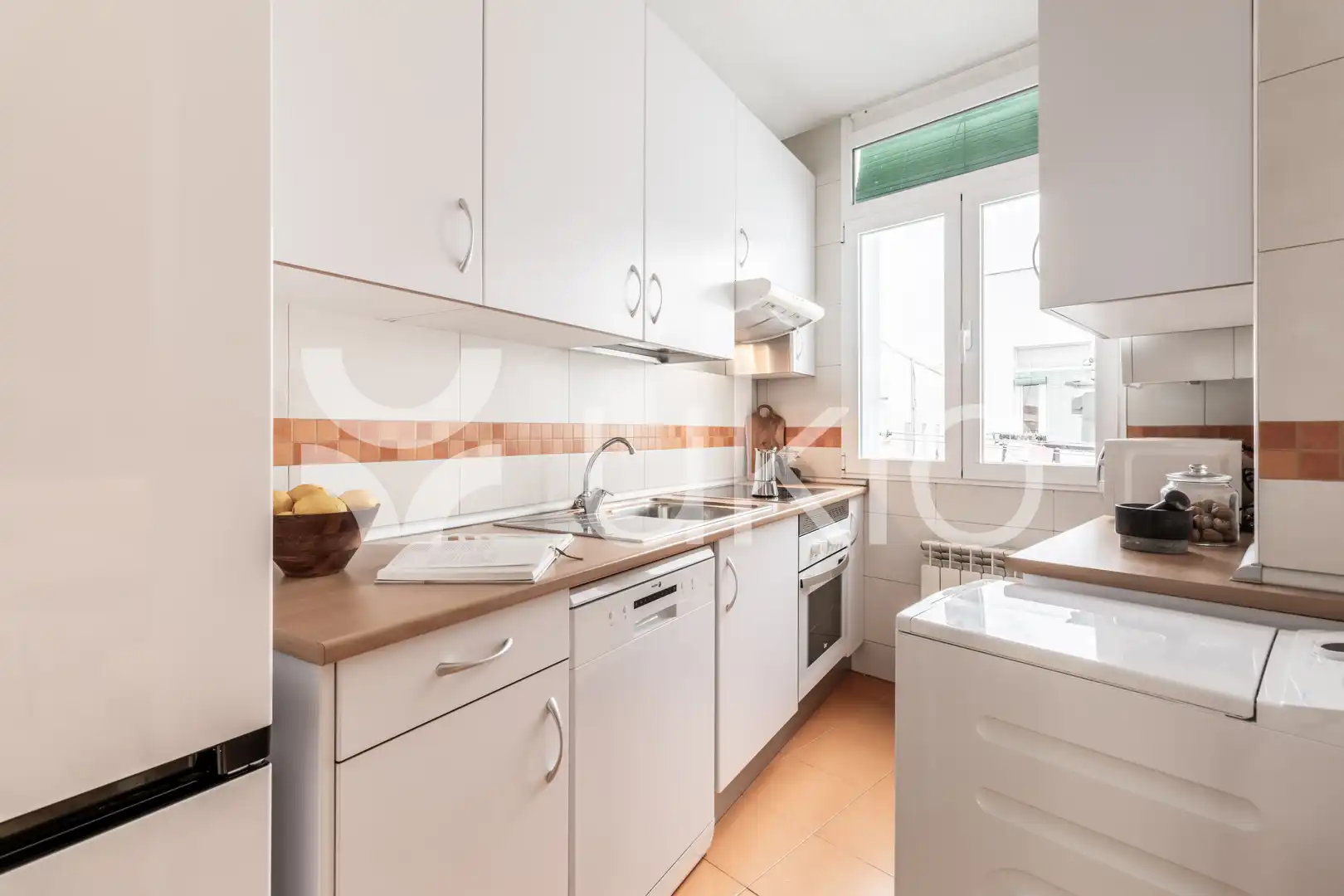 Apartamento con ascensor en alquiler en Calle de Fernán González, imagen 8