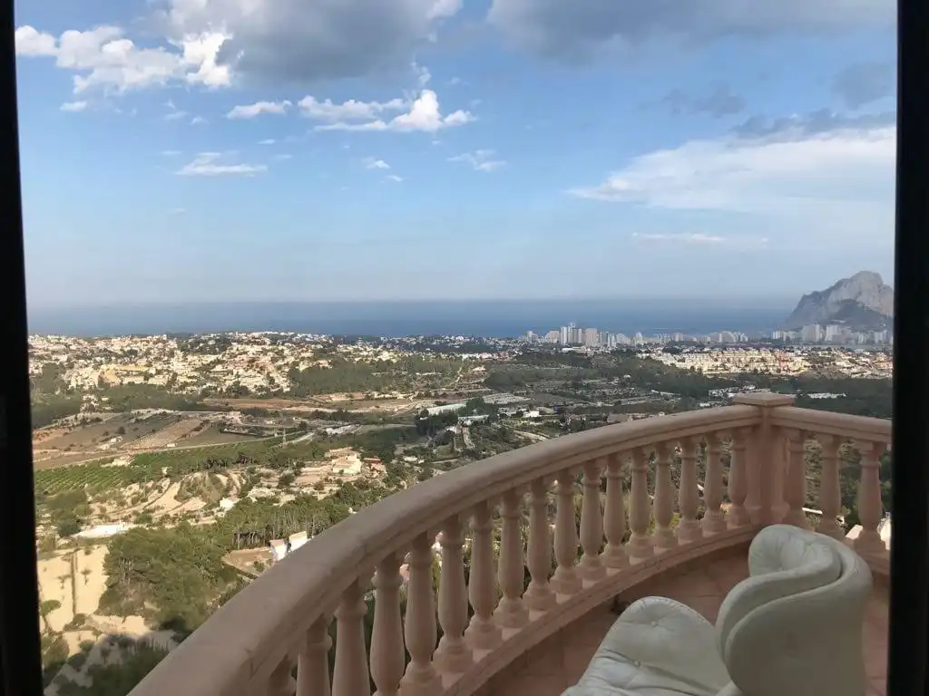Chalet con piscina en venta en Gargasindi - Garduix - Colina del Sol