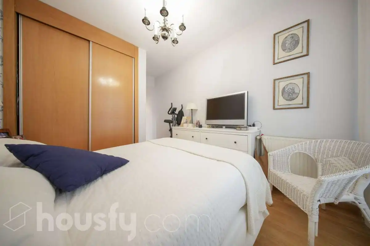 Flat with pool for sale in Cl. Castiello de Jaca ., imagen 8