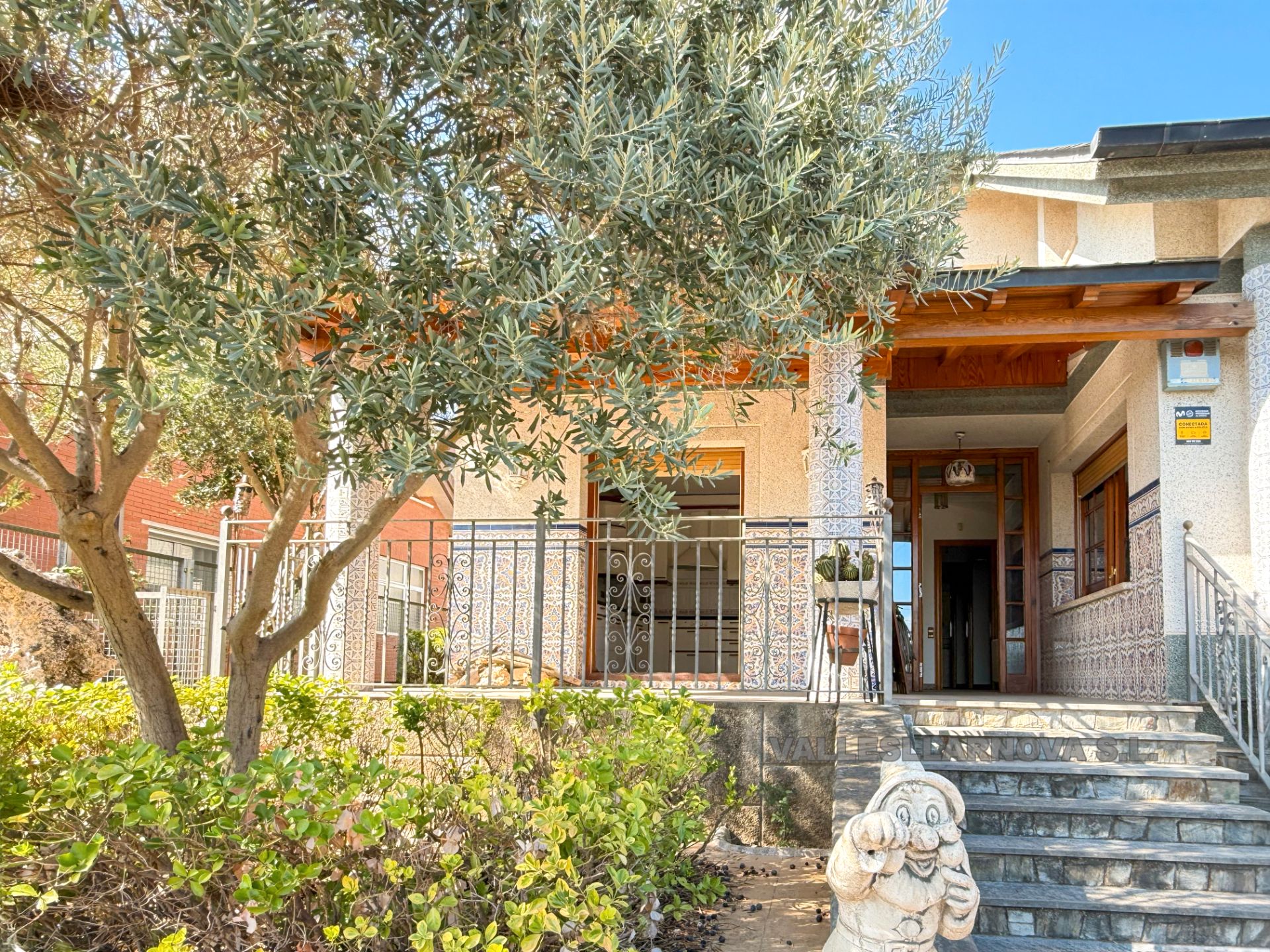 Vista exterior de Casa o xalet en venda en Lliçà de Vall amb Aire condicionat, Calefacció i Jardí privat