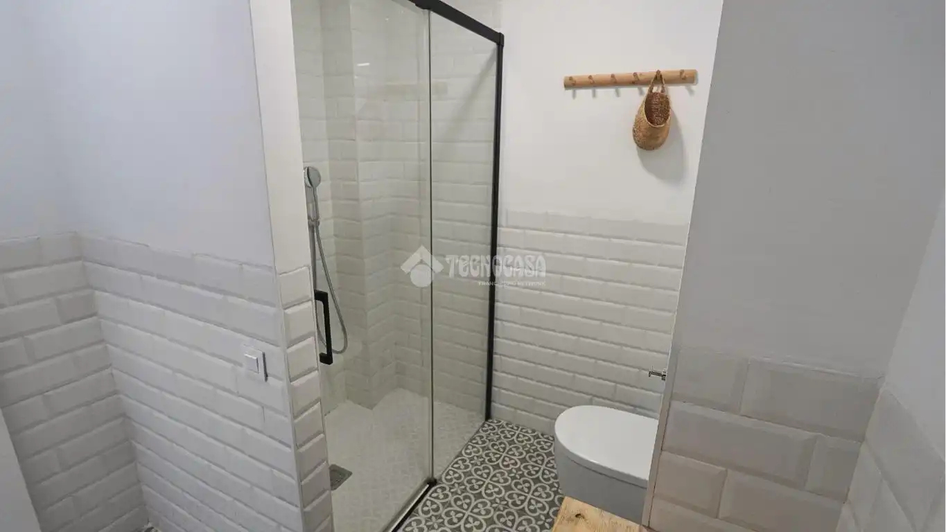 Baño de Piso en venta en Santa Cruz de Tenerife con Aire acondicionado y Balcón