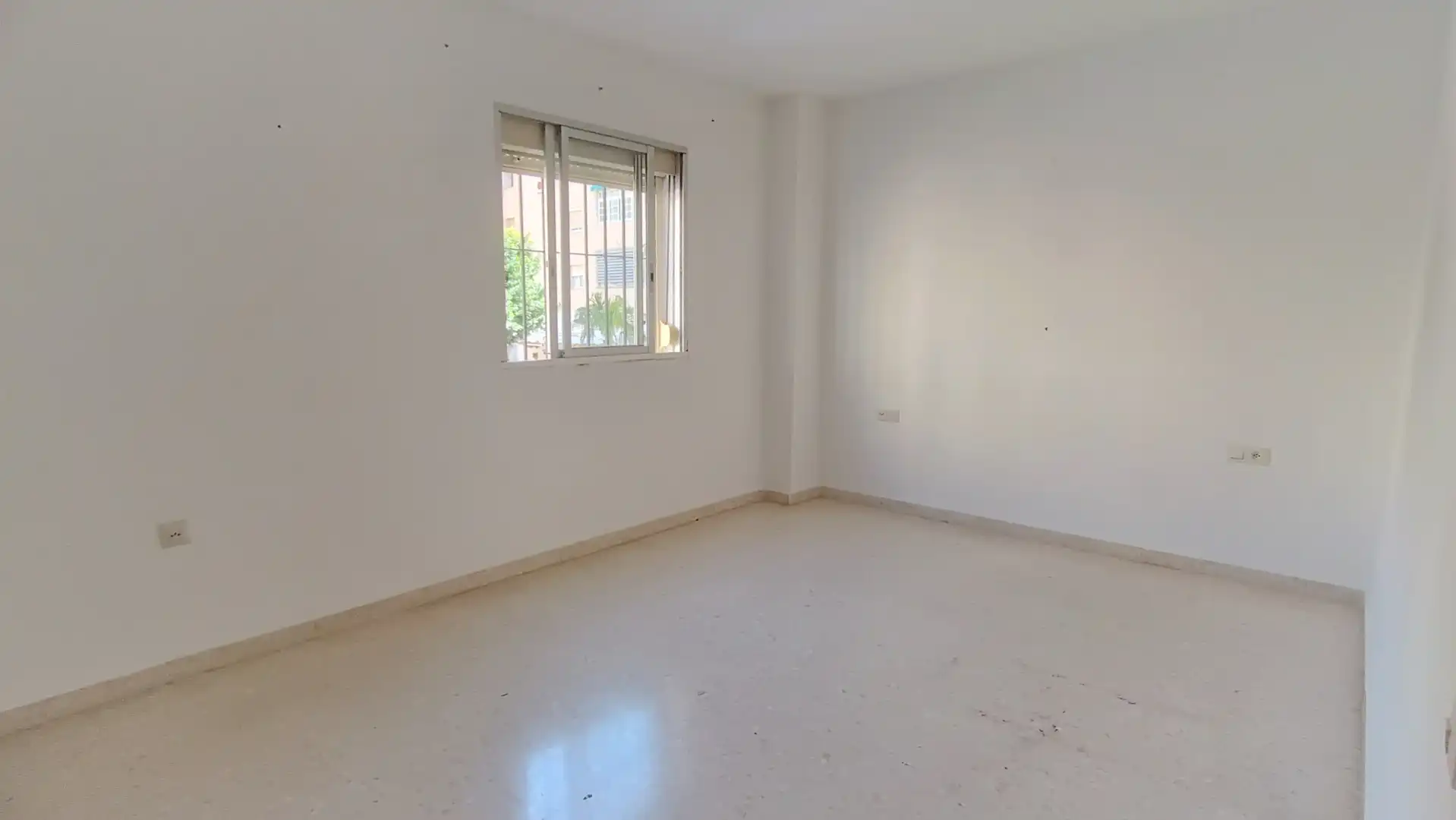 Flat for sale in Estepona  with Furnished