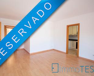 Exterior view of Flat for sale in Barberà del Vallès  with Heating, Parquet flooring and Balcony