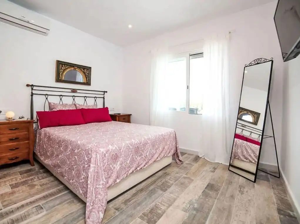 Habitación de Casa o chalet en venta en Calpe / Calp con Aire acondicionado, Calefacción y Jardín privado